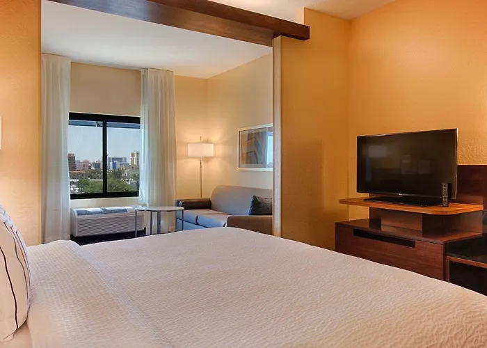 Fairfield & By Marriott Clearwater Clearwater Beach