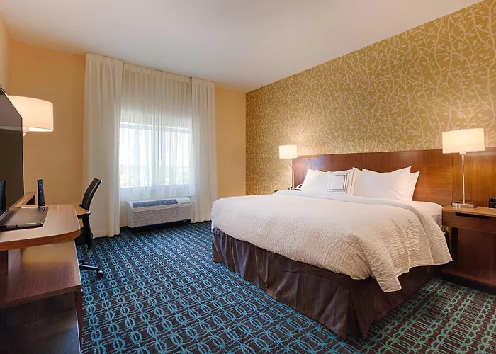 Fairfield & By Marriott Clearwater 3*