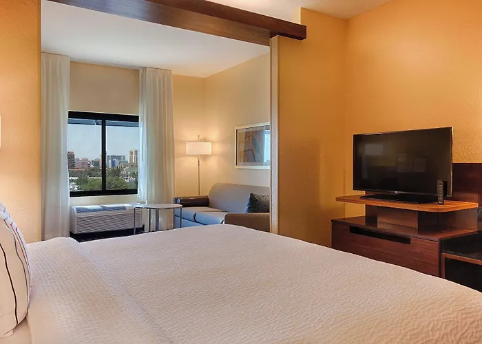 Fairfield & By Marriott Clearwater 3*